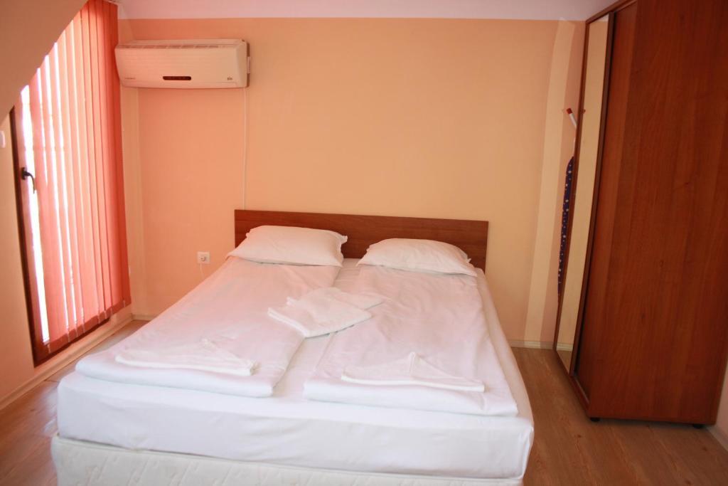 Style Place Hotel Kiten  Room photo